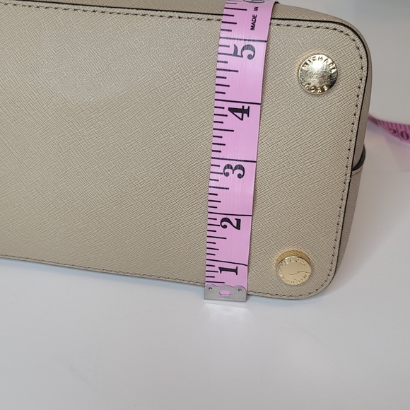 Michael Kors cross body bag - Picture 5 of 12